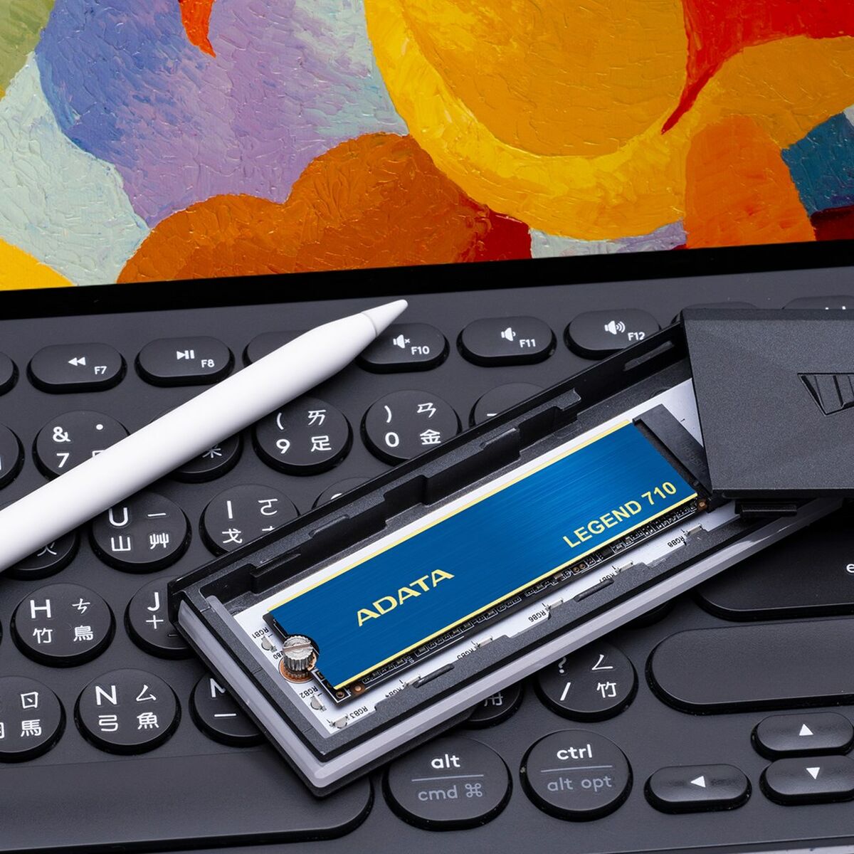 Твърд диск Adata Legend 710 256 GB SSD